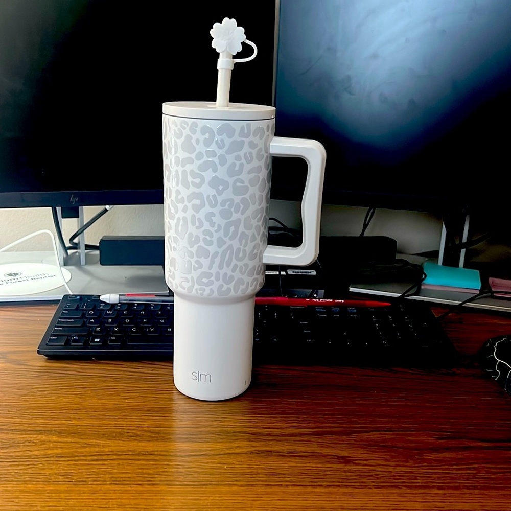 Simply modern white leopard 40 oz tumbler
